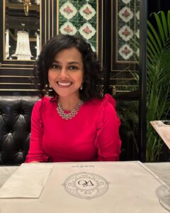 Shraddha Srinath Instagram - Went to an amusement park after what felt like a a hundred years. Jolly. Went on the Mummy ride and screamed out "MUMMMYYYYY” and instantly realised the humour in it. Went for a very nice Peranakan cuisine dinner. Exquisite. Ate so much street food. Tried a bite of durian mousse too. I've now joined the anti durian forces. Went for three days of the grand prix. Unforgettable. It was hot and a lot of beer was consumed. I forgot my sunglasses back in India so I had to buy an overpriced merch cap and picked the F1 logo cap because that's as non committal as it gets. Hey, I'm here for the sport. A girl is allowed to take her time to pick a team no? I want to marry @danielricciardo though. The stories of my love for him are famous. There was beer on the rainy days too, did I mention? Speaking of the rain, the devil himself descended upon us in the form of torrential rains ooooffff. Everyone was wearing white shoes and everyone went home weeping. People were falling all over the place thanks to the slush. I WATCHED @westlife LIVE! Those who do not share my enthusiasm for Westlife can please go stand in one corner. Teenage Shraddha is beaming. I watched the Black eyed peas too but Westlife is what made me so happy. The last picture of me standing under that warning sign is so funny. I laughed and laughed and laughed. Sunscreen was worn on all the days. This is my Singapore dump. Thank you for reading this far.