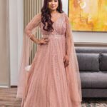 Shreya Ghoshal Instagram – 🌸 Sur, Saaz aur Soz se bhari hui ek yaadgaar shaam. 

Outfit: @shlokdesign
Jewellery: @azotiique
Stylist: @stylebysaachivj
Team: @nehha_o @styledbynikinagda
