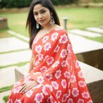 Shritha Sivadas Instagram – Coz pink is always in season 
#desipink #barbiepink #pink 

Mua @jo_makeup_artist
Photography @kunjippaaru
Styling @stylestoriesbypriyanka

Camera Assiatant @kedarhist_
Location @crowneplazakochi