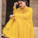 Shritha Sivadas Instagram - 💛🌻 Photography: @_shutter__bug @yedukrishnan._ MUAH : @jo_makeup_artist Styling: @stylestoriesbypriyanka #yellow #instagram #instafashion #makeup #styling #kochi #pose