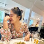 Shritha Sivadas Instagram – Carbie not a #barbie 🤷‍♀️ 
coz food makes me happy 😃 

#foodie #instamood #randomclick #happytummy #withfavouritepeople 
📸: @hemanthmenon  @ramyanambessan French Toast