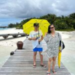 Shriya Pilgaonkar Instagram – Sun, Sand & Showers with my cuties 🏝️🌊🌦️

@coco_resorts X @pickyourtrail 

Photo credit @nittuneyum 

#Maldives #Cocoresorts #SummerAndRain #Neon 
👙 @flirtatious_india Coco Bodu Hithi Water Residences