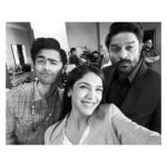 Shriya Pilgaonkar Instagram – Izza Wrap 🎬🥂
‘The Broken News ‘ Season 2 . It’s going to get crazy in the newsroom! 😉 So wholesome to have explored Radha’s journey in S 2. Wait for it ! For those of you who haven’t watched it yet , S 1 is streaming on @zee5 . 
Big love & thanks to the team 🫶🏼🎬