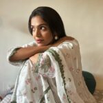 Shriya Pilgaonkar Instagram – 🌸 📷 @eeshitnarain