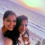 Shriya Pilgaonkar Instagram – The midweek weekend

(Major missing the other 2 baehens)

Dress @lovebirds.studio