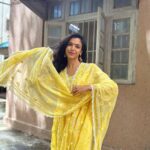 Shriya Pilgaonkar Instagram - Modak , Majja , Memories MORYA In @shopmulmul #Ganeshchaturthi #Indian #Yellow