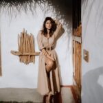 Shriya Saran Instagram - Thank you @deepak_vijay_photography for these absolutely amazing pictures Thank you @gtholidays.in for organising this fantastic holiday . Loved it !!!