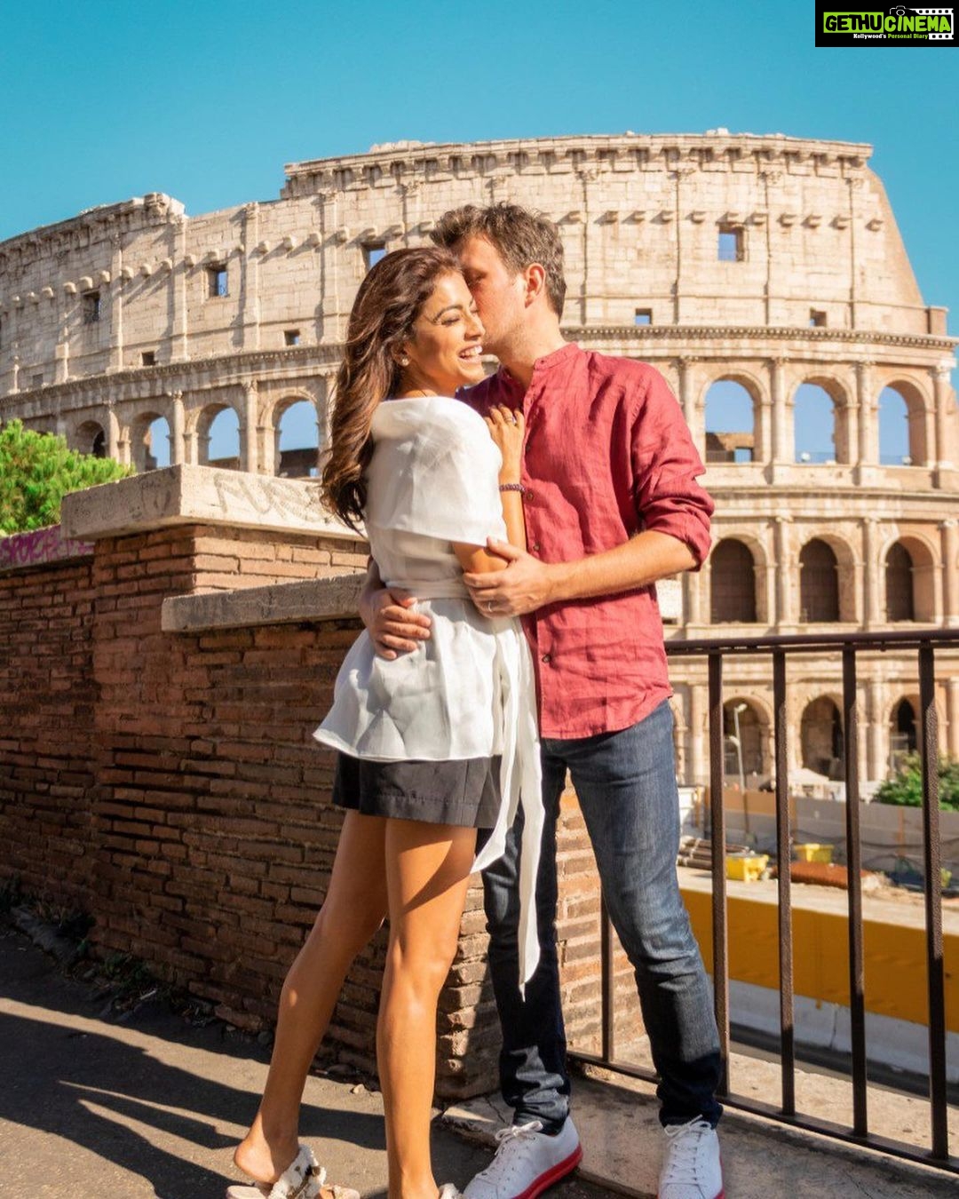 Shriya Saran Instagram - Kiss in rome , @gtholidays.in @andreikoscheev @_sajju_23_