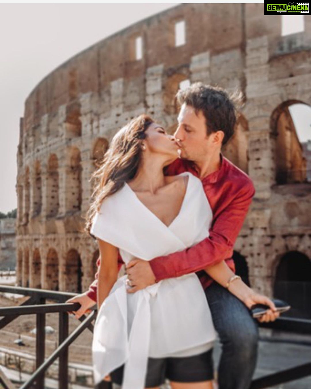 Shriya Saran Instagram - Kiss in rome , @gtholidays.in @andreikoscheev @_sajju_23_