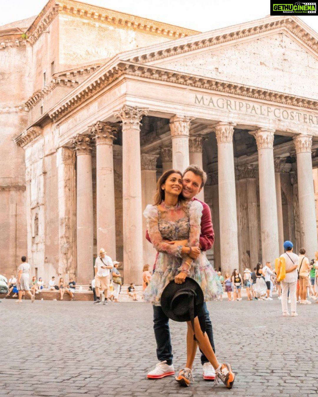 Shriya Saran Instagram - Kiss in rome , @gtholidays.in @andreikoscheev @_sajju_23_