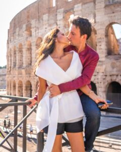 Shriya Saran Instagram - @andreikoscheev @gtholidays.in @gauriandnainika Just like that in Rome