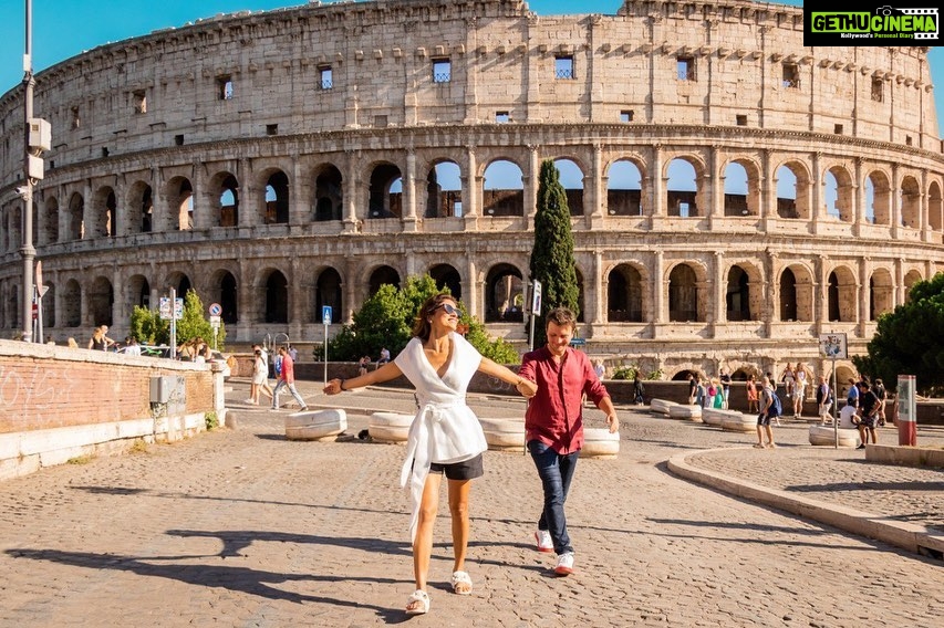 Shriya Saran Instagram - @andreikoscheev @gtholidays.in Rome Need I say more . Love rome ,Because of its history, art, architecture, and beauty – and perhaps its gelato and pasta! Love pasta