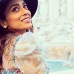 Shriya Saran Instagram - Love rome , time and time again @gtholidays.in Foraging sure every detail was taken care of . From the airport pick up, to hotels ! Eye to detail is amazing . Thank you @gauriandnainika