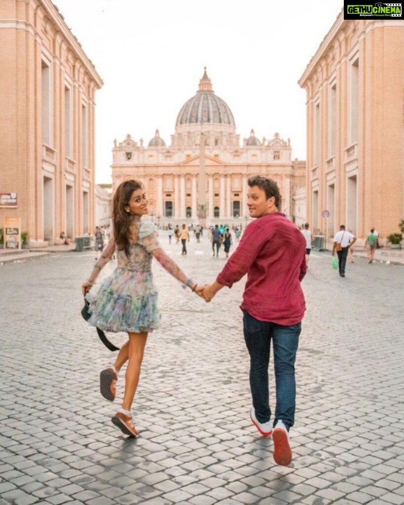 Shriya Saran Instagram - To Vatican with love Until we meet again , @andreikoscheev @gtholidays.in thank you thank you thank you Wearing @gauriandnainika