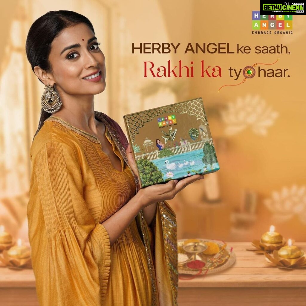 Shriya Saran Instagram - Unwrapping joy this Rakshabandhan with Herby Angel! ✨ I'm absolutely in love with the way natural care and Ayurvedic tradition come together in their Nourish and Nurture Gift Set. Crafted with love and packed with nature's finest essentials, this thoughtfully curated gift box is designed to pamper the little ones from head to toe. This Rakhi, experience the beautiful bond of love and care with Herby Angel's heartfelt offerings that carry a piece of wellness and tradition. 🌿❤️ #HerbyAngel #EmbraceOrganic #SabsePureSabseSafe #PurityKiSurety #BabyEssentials #RakshaBandhan #Rakhi #BondOfLove #cherishedmoments