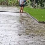 Shriya Saran Instagram - Just because it was raining last week . We did this @dr.shwetambara_sabharwal Missed you @dhrutidave
