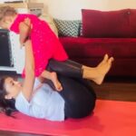 Shriya Saran Instagram - Happy yoga day Thank you @vinod.bijalwan Yoga is very important part of my life . Grateful that I learned it from my mom , now from @vinod.bijalwan Thank you @sarvayogastudios for always inspiring . @amritmahotsav