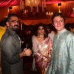 Shriya Saran Instagram - Thank you @mieknathshinde ji for inviting us for Ganapathi puja . Grateful , blessed . @andreikoscheev Photo courtesy @snehzala @vrk_heritage @sithara_kudige @payalsinghal