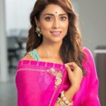 Shriya Saran Instagram - Thank you @_deepthee_ for this beautiful saree @rubrickconstructions @square.select Shot by @media9manoj Make up @makeupbymahendra7 Styled by @sukritigrover