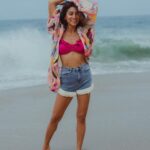 Shriya Saran Instagram – Ocean makes me happy
@niraamayawellnessretreats
@gtholidays.in
@nithinparameswarpl
@payalsinghal