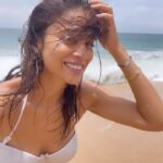 Shriya Saran Instagram – Happiness
@niraamayawellnessretreats @gtholidays.in @nithinparameswarpl