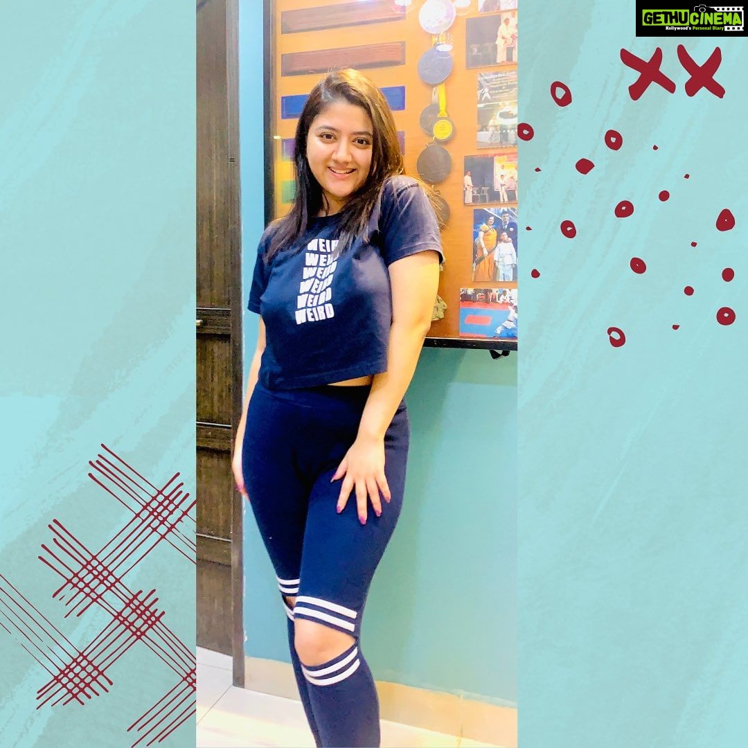 Shriya Sharma Instagram - Embrace your inner weirdo and watch the world become wonderfully weird too! 🌟😜 #StayWeird @thegossipstoreofficial