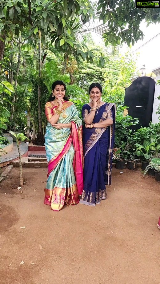 Shruthi Raj Instagram - TRENDING REELS WITH @karpagavalli.offl