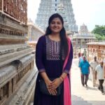 Shruthi Raj Instagram - FIRST TIME VISIT TO TIRUVANNAMALAI ARUNACHALESWARAR TEMPLE🙏🙏🙏...HAD A GREAT DHARSHANAM.... MET SOME FANS TOO.THANK YOU🥰🥰 @rajkannaa_2025 ... Arulmigu Arunachaleswarar Temple Thiruvannamalai