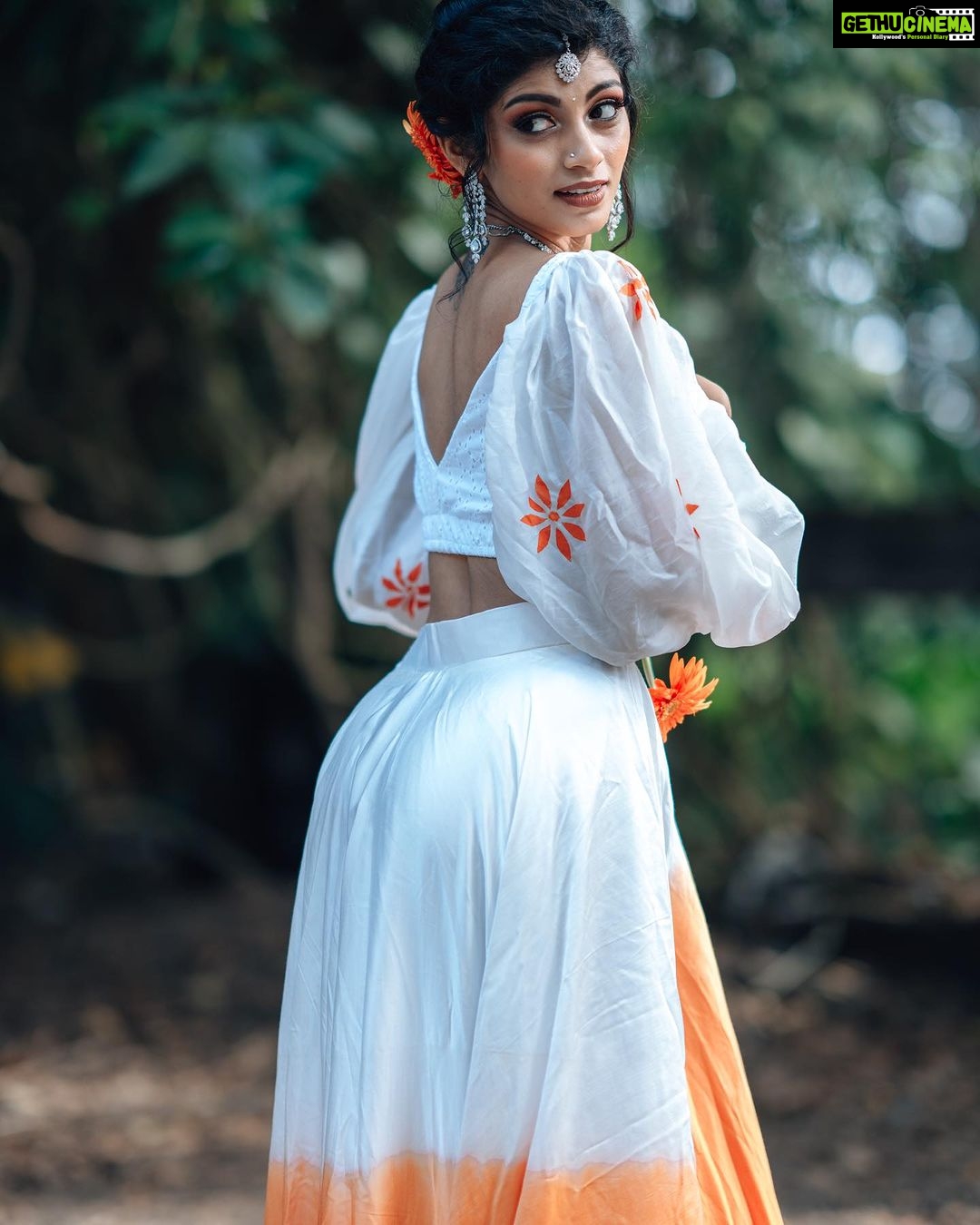 Shruthi Rajanikanth Instagram - Happy uthradam ❤️❤️ 📸 @picstory_josecharles Mua @makeupartist_preetkaur Costume @rohinis.designs Ornaments @parakkat_jewels Mangalavanam