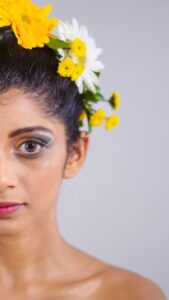 Shruthi Rajanikanth Instagram - Ashely “ LOOK AT ME “ 🤩 📸 @nomadic_frames Mua @makeoversecrets_byprema Cam team @_sree_hari_ds_ @_vishnu__k_s__ @the_______survivor Tripunithura, Kochi City