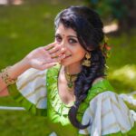 Shruthi Rajanikanth Instagram - Pacha💚🍀🌿 📸 @nomadic_frames Mua @nbmakeovers_ Costume @snazzy_fashion_design Ornaments @mayoorajewelerydesigns Fort Kochi