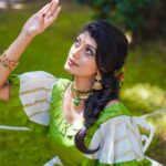 Shruthi Rajanikanth Instagram - Pacha 💚🍀🌿 📸 @nomadic_frames Costume @snazzy_fashion_design Mua @nbmakeovers_ Ornaments @mayoorajewelerydesigns Fort Kochi