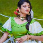 Shruthi Rajanikanth Instagram - Pacha 💚🍀🌿 📸 @nomadic_frames Costume @snazzy_fashion_design Mua @nbmakeovers_ Ornaments @mayoorajewelerydesigns Fort Kochi