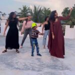 Shruthi Rajanikanth Instagram - Bit late for the trend but it’s not like we took forever 😻 @raihu__raihu @shaha_raihu @lakshmiunnikrishnan__ @shruthi_rajanikanth Chakkaraparambu