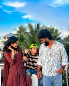 Shruthi Rajanikanth Instagram - He grew up so fast 😘🥰🥹 @raihu__raihu @raihu__shemi Chakkaraparambu