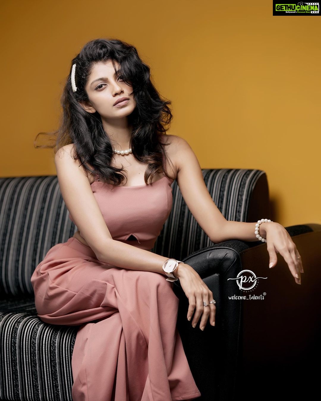 Shruthi Rajanikanth Instagram - CLASSIC 🧿 Shoot for @welcome_talents 📸 @sumesh_picxellence Ambalapuzha