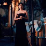 Shruthi Rajanikanth Instagram - Be cold hearted so that no one can hurt you 🖤 📸 @visanth_p_venu mua @makeupbyanil ornaments @bliss_bridal_collections costume @sapattanaclothings Fort Kochi