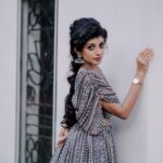 Shruthi Rajanikanth Instagram - 🤠🫶🏻 📸 @_sakeer_bhai_ Costume @_yakta_by_habeeba_ Mua @magnificentmakeupstudio Ambalapuzha