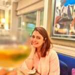 Shruti Sodhi Instagram - August in ten photos☺️❤️this month was a lot of things but the constant ones have always been birthdays and Rakhi and lots of good vibes☺️ it’s amazing how each month end summarises all that I am grateful for and the lessons to carry to the next month (which is already here😆) #shrutisodhi #august #photodump