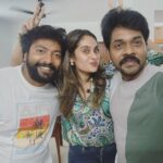 Shrutika Instagram - My bestessshtuu friends from college😍 ... I remember after studying in an only girls school ...the time I entered a coed college and met these two angels who made college one of the most fun golden patch of my life..they showed me that boys could be the best of friends ,most protective and made me feel extremely safe wen they were around..and wen they passed out of college I was so disappointed that I had 2 more years to pass out of college without them..but they never let me feel the vacuum..we were still constantly in touch with all our fun gang getogethers until 5 yrs back.. And then life turned so busy for each of us had our own priorities and after 5 solid years we met only yesterday and NOTHING HAS CHANGED!!! THE SAME CRAZY WE!! BEATING EACH OTHER ,MAKING FUN OF EACH OTHER AND LAUGHING TO GLORY !! TO 15+ YEARS OF FRIENDSHIP AND LOTS MORE TO COME❤️ @kalaiyarasananbu @kirankondaa #friendship #friends #friendsforever #friendsforlife❤️ #somethingsneverchange #instagram #instagood #friendslikefamily #college #collegefriends #bestie #friendshipgoals #post #pic #picoftheday #insta