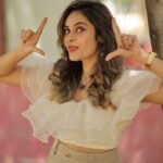 Shrutika Instagram – Back to my most faaaav set#Cwc4 ..the set which gave me all ur love ..indebted for life🥰😍
Outfit (top) @malarvikrambridalcouture 
Photography @dhanush__photography 
Hair @vama_moirangthem 
Makeup & styling @shrutika_arjun 
(yas me😉)
@mediamasons
@vijaytelevision
@ravoofa.h.k
@parthiv.mani

#happy #happyplace #greatful #shoot #shooting #realityshow #tamil #reality #cwc #vijaytelevision #cookuwithcomali #friendsforlife #friendslikefamily #love #instagram #post #instagood #instalike #picture #expressyourself #expressions #solos #emotions #pic #spreadlove #cwc3 #cwc4