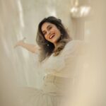 Shrutika Instagram – Back to my most faaaav set#Cwc4 ..the set which gave me all ur love ..indebted for life🥰😍
Outfit (top) @malarvikrambridalcouture 
Photography @dhanush__photography 
Hair @vama_moirangthem 
Makeup & styling @shrutika_arjun 
(yas me😉)
@mediamasons
@vijaytelevision
@ravoofa.h.k
@parthiv.mani

#happy #happyplace #greatful #shoot #shooting #realityshow #tamil #reality #cwc #vijaytelevision #cookuwithcomali #friendsforlife #friendslikefamily #love #instagram #post #instagood #instalike #picture #expressyourself #expressions #solos #emotions #pic #spreadlove #cwc3 #cwc4