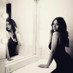 Shweta Basu Prasad Instagram - Mirror mirror 📸 @iamwolfienair Hair @nilofarzkhan 👗 @kazowoman