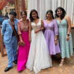 Shweta Basu Prasad Instagram - Nothing short of a fairy tale 💞 Congratulations @manukritip and @rkap0593 Wish you a lifetime of happiness, friendship and love. What a beautiful day with beautiful, absolutely lovely bunch of people ❤️ 🌷🌼 Mumbai, Maharashtra