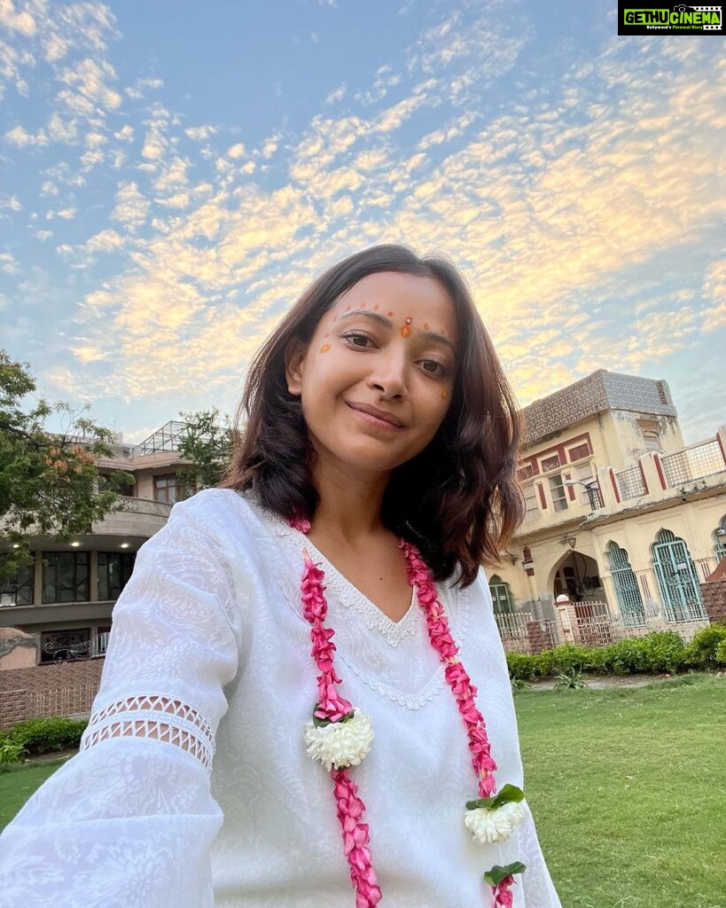 Shweta Basu Prasad Instagram - 🌸 हरे कृष्ण 🌸 . जन्माष्टमी • वृंदावन • २०२३ . . . Aham Brahmasmi 🌼 #solotrip Vrindavan - वृन्दावन, UP, India