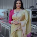 Shweta Menon Instagram - ഉത്രാടദിനാശംസകൾ🌸 @shwetha_menon . . . #ajmalmthajphotography . . . #aesthetic #photogram #photoeveryday #photodaily #instagood #keralagram #keralaattraction #vscogirl #photogram_kerala_ #persfamous #portraitsquad #globe_people #globeportraits #globepeople #portraitperfection #shwethamenon #swethamenon #asianet #dancingstars #asianetdancingstars #onam #onam2023 #onamsaree @persfamous @portraitstream @portraitworldd @portraitsquad @portrait.shooters @globe_people @globe_portraits @india.portraits @photography_ishttam @photogramkerala_ @shwetha_menon_lovers