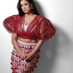 Shweta Tiwari Instagram - Outfit @shubhamkalaofficial Clicked by @amitkhannaphotography Styled by @stylingbyvictor @sohail__mughal___ Assisted by @janvijain123 Makeup @dishisanghvii Hair @nidhii.makeovers