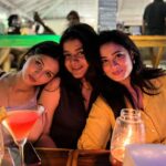 Shweta Tiwari Instagram - May your all wishes come true my tweety bird 🐥 Except the illegal one😉 @anushka_merchande ♥️ Happy birthday 🥳
