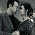 Shweta Tiwari Instagram - Recreating the Magic! #shwetatiwari #ronitroy Watch this space! Dropping something soon.