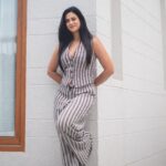 Shweta Tiwari Instagram - 🩶🩶🩶 @deepak_das_photography @stylingbyvictor @sohail__mughal___
